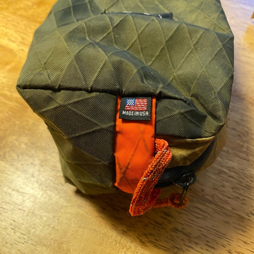 LL Bean accessories/toiletries bag. Good used condition. - Picture 6 of 8